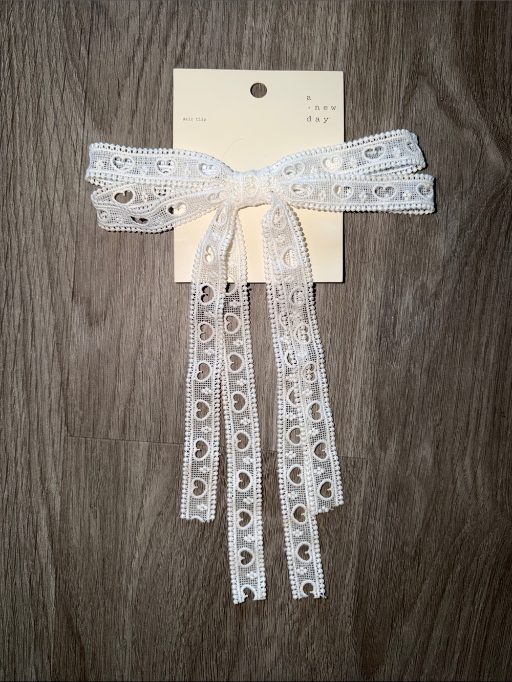 White Lace Heart Bow Hair Clip